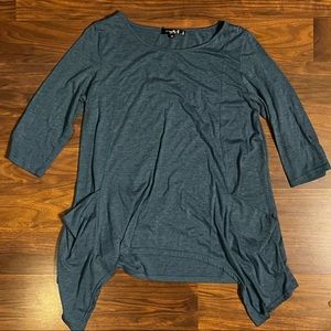 Grey blue handkerchief hem tee